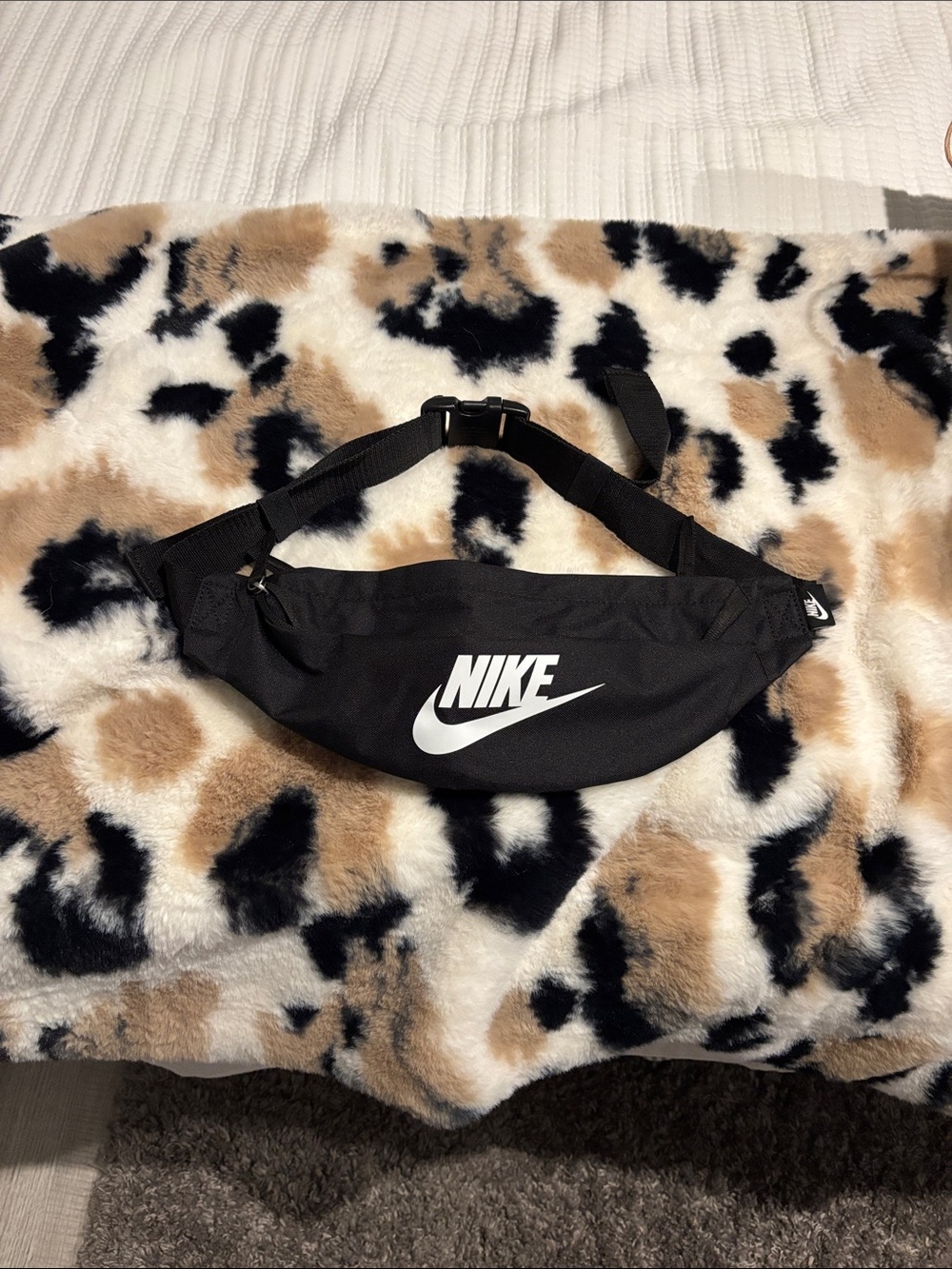 Nike Black and White Fanny Pack